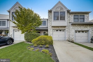 310 Lake Side Dr, Swedesboro, NJ 08085