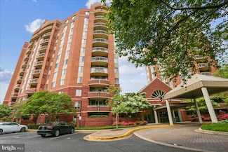 5800 Nicholson Ln, Rockville, MD 20852