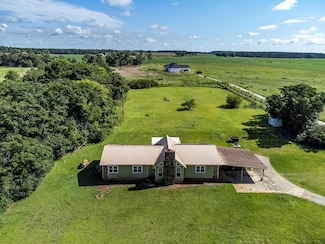 1605 Sellers Rd, Dawson, GA 39842