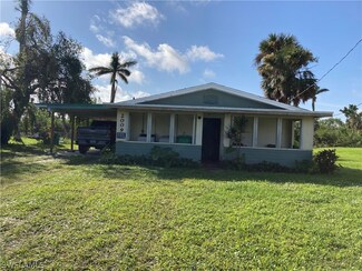 2009 Mark Ave, Punta Gorda, FL 33950