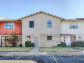 8137 NW 23rd St, Oklahoma City, OK 73127