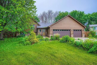 8210 208th St W, Lakeville, MN 55044