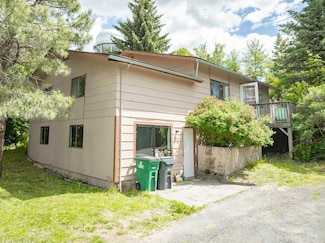 940 Vandal Dr Unit 42, Moscow, ID 83843