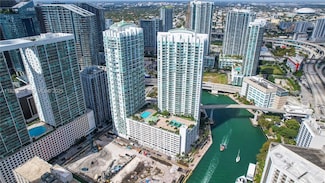 41 SE 5th St Unit 906, Miami, FL 33131