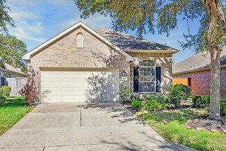 1315 Varese Dr, Pearland, TX 77581
