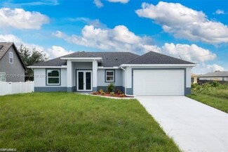 100 Sara Ave N, Lehigh Acres, FL 33971