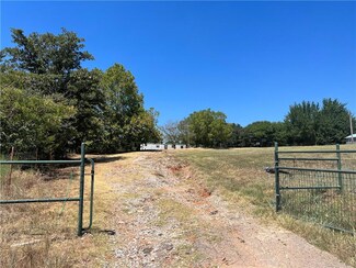 37982 Fishmarket Rd, Wanette, OK 74878