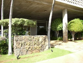98-288 Kaonohi St Unit 2301, Aiea, HI 96701