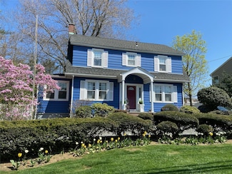 3665 Lufberry Ave, Wantagh, NY 11793