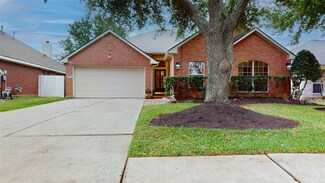 18227 Heathridge Ln, Cypress, TX 77433