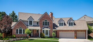 7013 S Locust Cir, Centennial, CO 80112