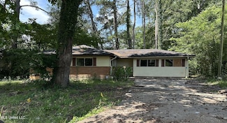 3033 Grey Blvd, Jackson, MS 39212