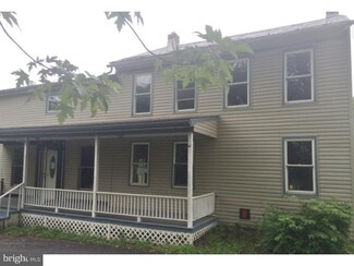 34 S Reber St, Wernersville, PA 19565