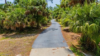 1957 19th St SW, Naples, FL 34117