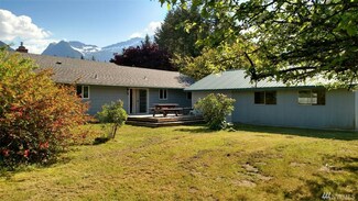1276 Seeman St, Darrington, WA 98241