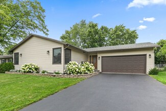 588 Arthur Dr, Cary, IL 60013