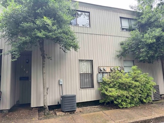 144 N Auburndale St, Memphis, TN 38104