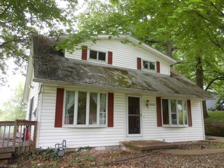 2830 Ithaca Ave, Akron, OH 44312