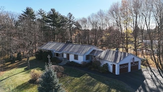 120 Gill St, Auburn, ME 04210