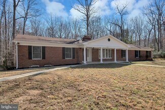 11549 Occoquan Oaks Ln, Woodbridge, VA 22192
