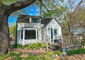 3343 Drew Ave N, Robbinsdale, MN 55422