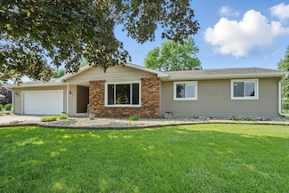 219 Lichty Blvd, Waterloo, IA 50701