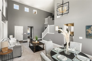 27849 Maywood Bend Dr, Sun City, CA 92585