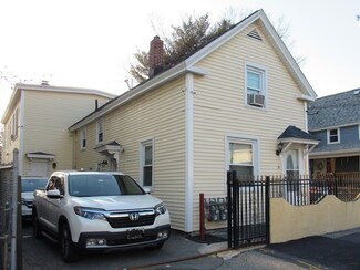 19 Newton St Unit 21, Lawrence, MA 01843