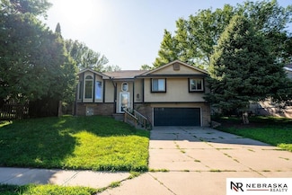 8110 S 151st St, Omaha, NE 68138