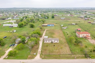 3832 Dove Meadows Ln, Joshua, TX 76058