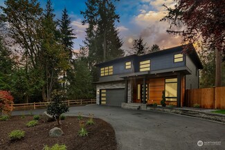 10002 228th Place SE, Woodinville, WA 98077