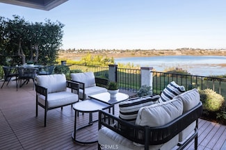 2175 Vista Entrada, Newport Beach, CA 92660