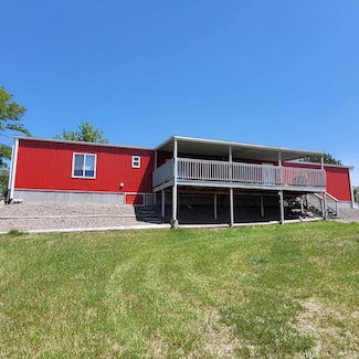 30 Albees, Lewellen, NE 69147