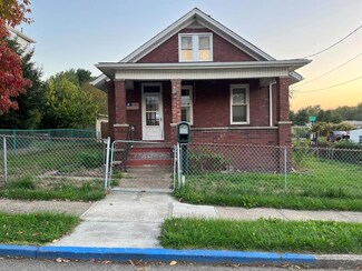 12 16th St, McMechen, WV 26040