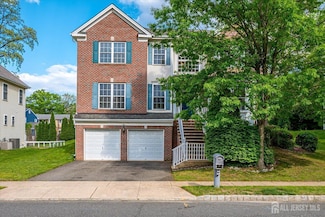 15 Fabiszewski Way, Parlin, NJ 08859