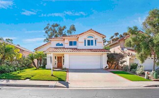 1635 Olympus Loop Dr, Vista, CA 92081