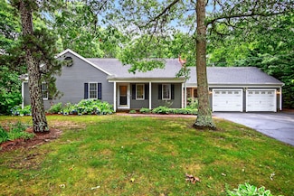 19 Sandpiper Ln, Brewster, MA 02631
