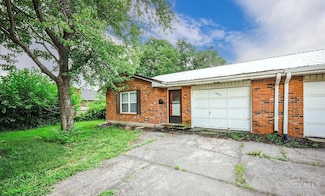 1922 Circle Ginny, Middletown, OH 45044