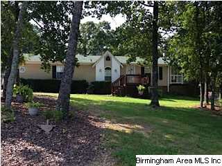 620 Deerfield Rd, Riverside, AL 35125