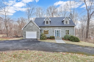 4 Grant Hill Rd, Bloomfield, CT 06002