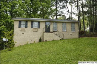 4961 Karen Ln, Adamsville, AL 35005