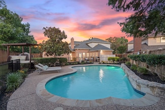 2221 Cristina Cir, Carrollton, TX 75006