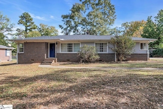 300 Woodvale Ave, Fountain Inn, SC 29644