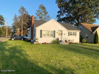 1370 Clayton Ave, Williamsport, PA 17701