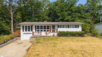 209 Boyd Ave, Simpsonville, SC 29681
