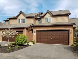 5203 Bridle Path Ln, Lewiston, NY 14092