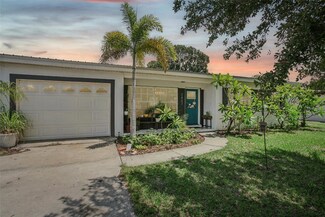 2807 W Marquette Ave, Tampa, FL 33614