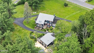 4637 New York 43, Rensselaer, NY 12144