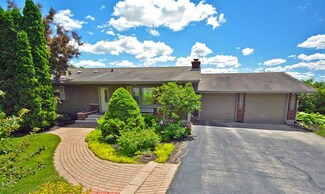 4872 High Chaparral Rd, Marshall, WI 53559
