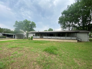 201 Softwind St, Gun Barrel City, TX 75156